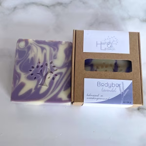 Handgemaakte bodybar lavendel 120 g van Hoofdenlijfzaken